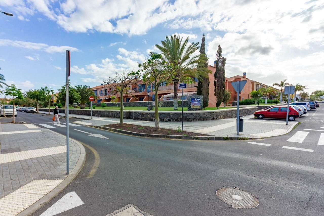 Tenerife Montana Amarilla لاس غاليتاس المظهر الخارجي الصورة
