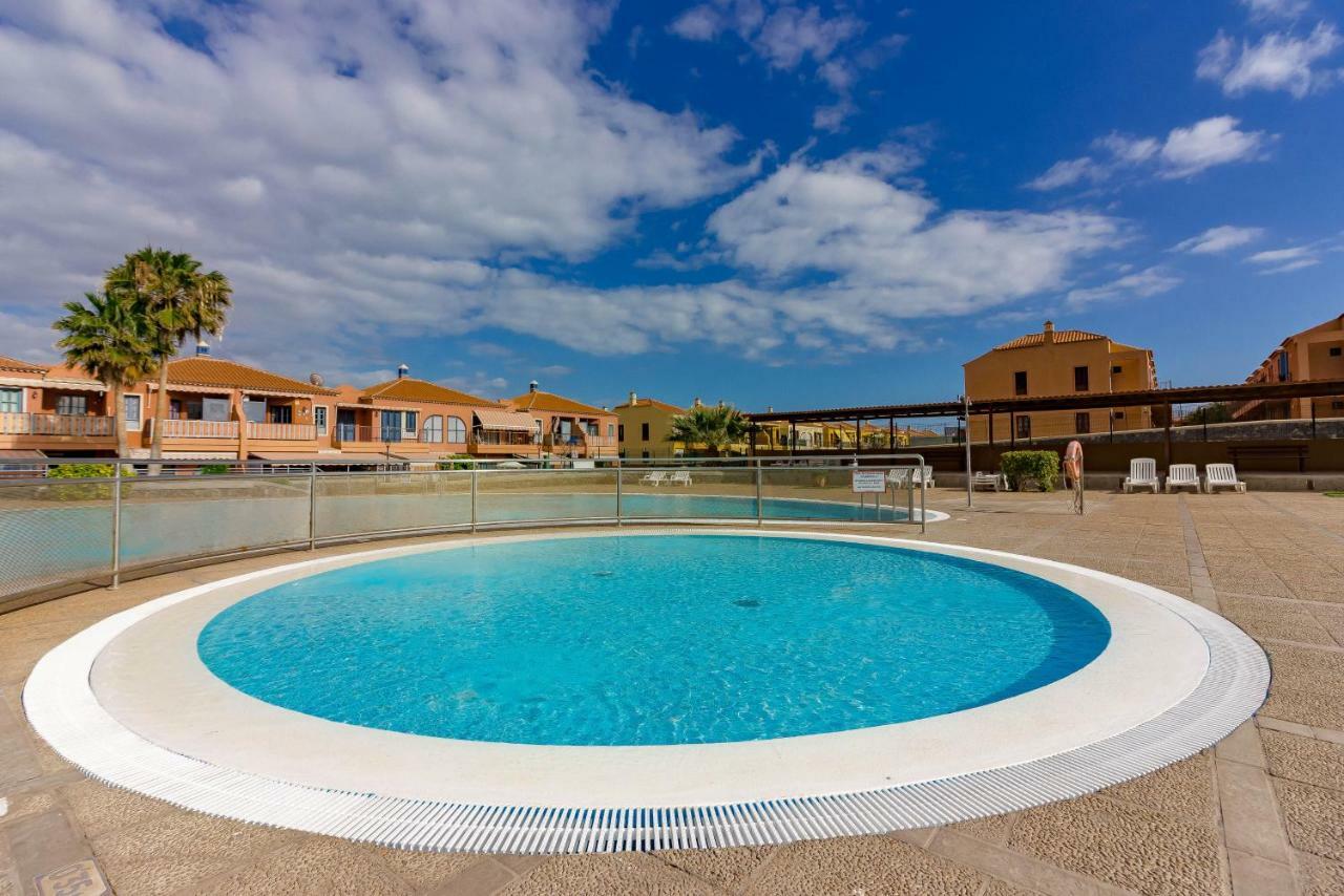 Tenerife Montana Amarilla لاس غاليتاس المظهر الخارجي الصورة